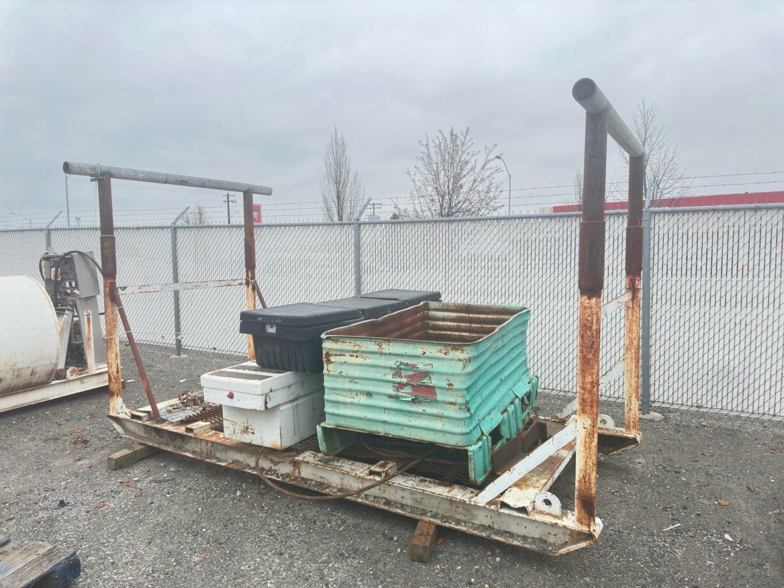 #20 Overhead car disassembly rack - A-Jacks Towing & Recovery | Tri ...