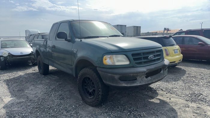 PPI3656 – 1998 Ford F-250 - Image 3