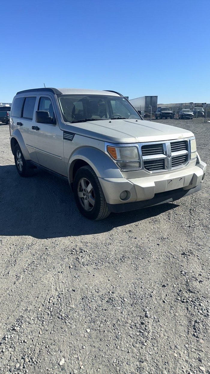 A408225 – 2008 DODGE NITRO - Image 3