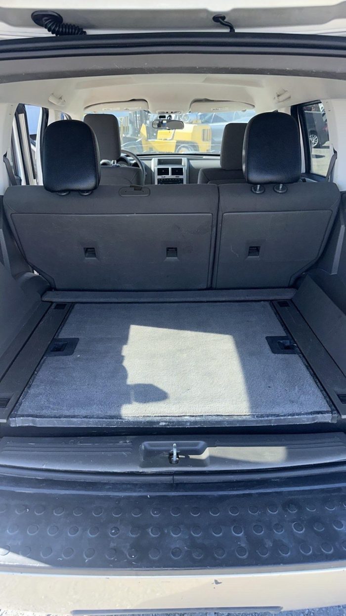 A408225 – 2008 DODGE NITRO - Image 9