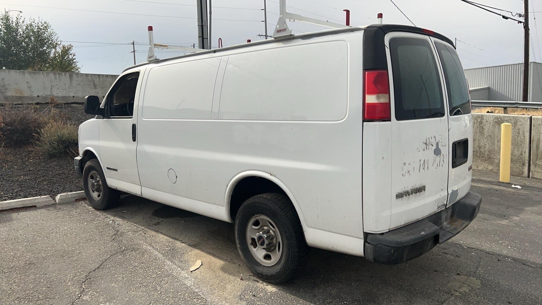 PPI3709 – 2005 GMC SAVANA - Image 2